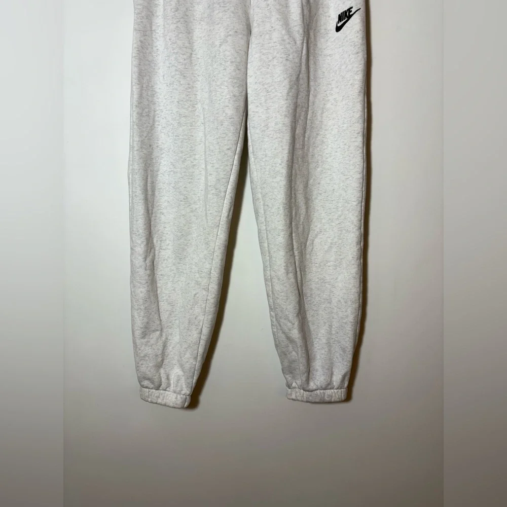 Nike Women's Sportswear Essential Fleece Jogger Sweat Pants Gray Sz S